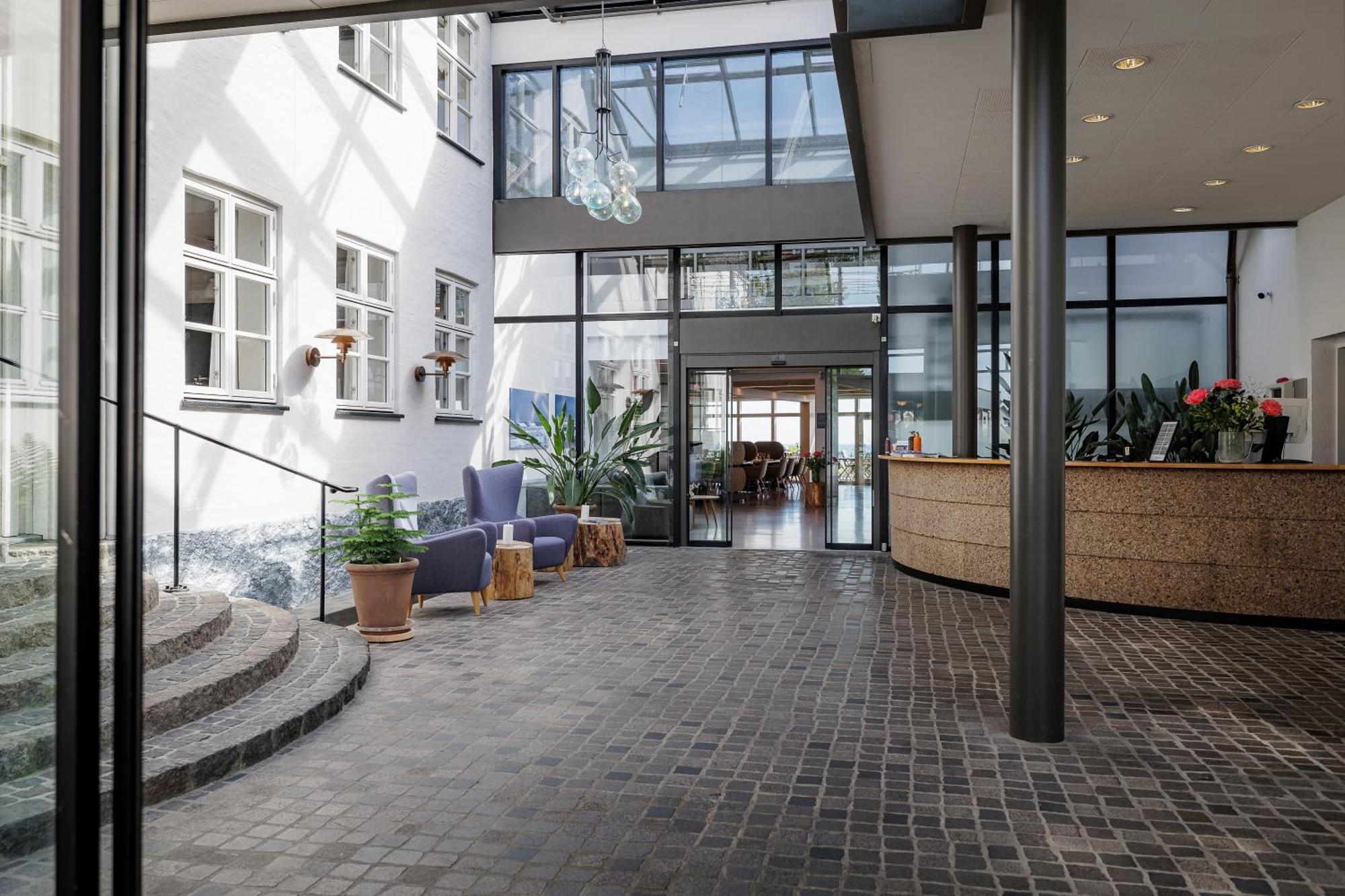 Hotel Fredensborg Rønne Exterior foto
